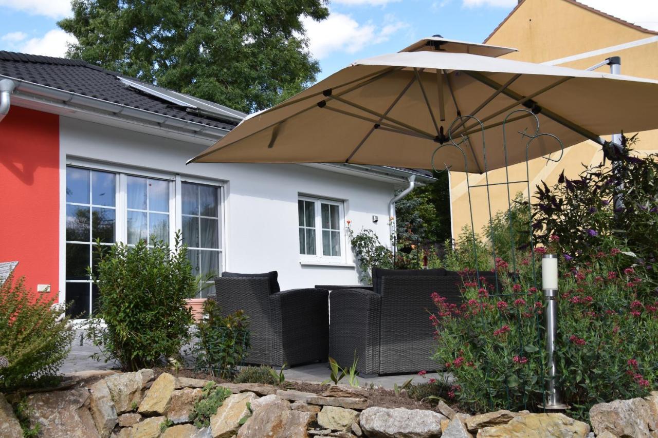 Ferienhaus Kleine Auszeit Creuzburg ภายนอก รูปภาพ